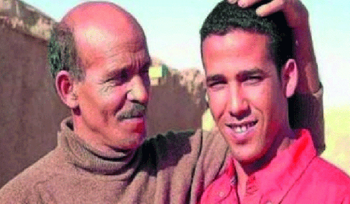 وفاة الخليل احمد المدير السابق للأمن العسكري بإحدى السجون الجزائرية.
